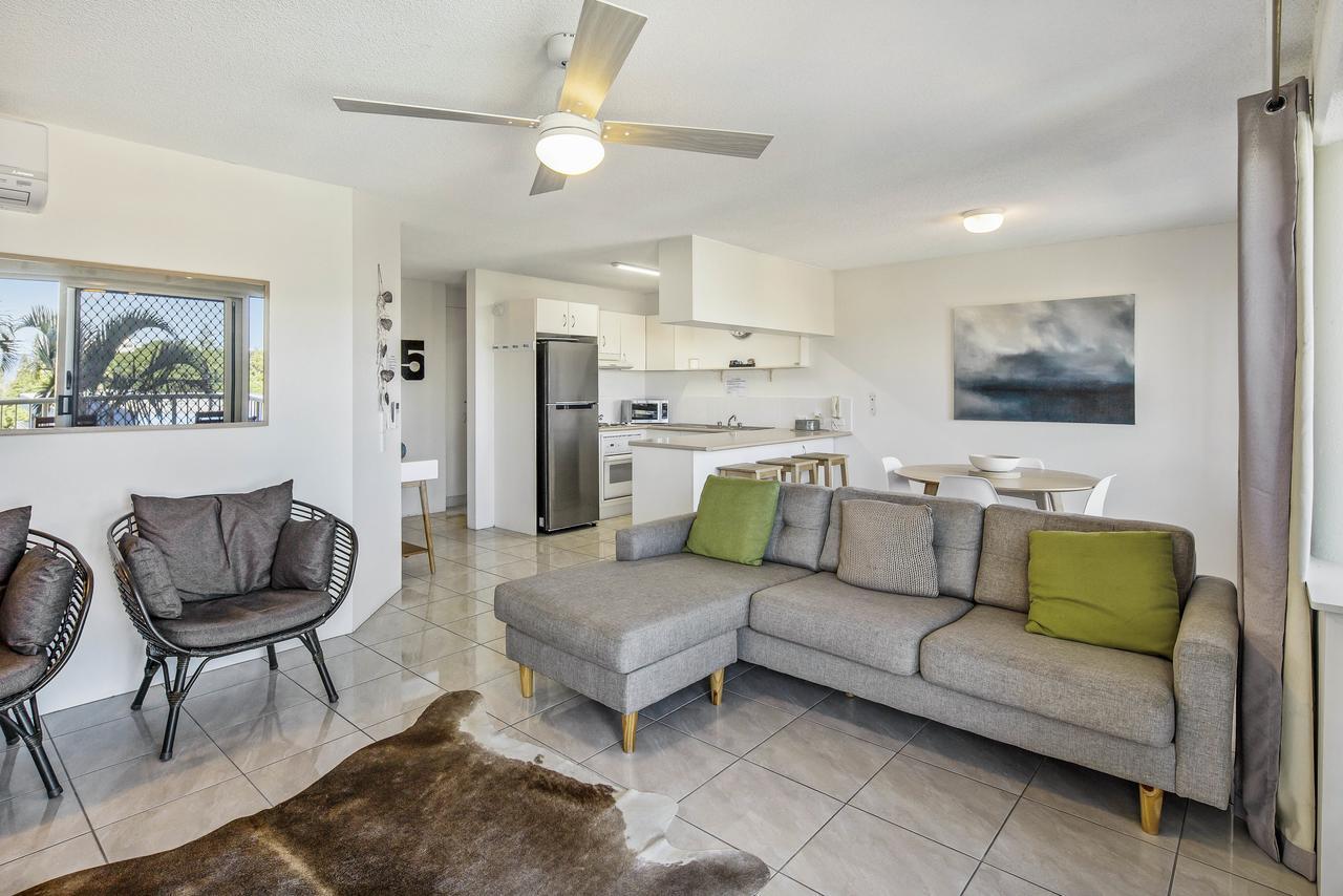 Cheltenham Apartments Caloundra Bagian luar foto