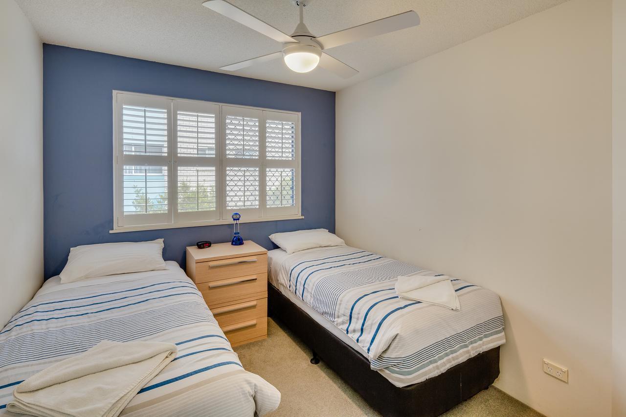 Cheltenham Apartments Caloundra Bagian luar foto