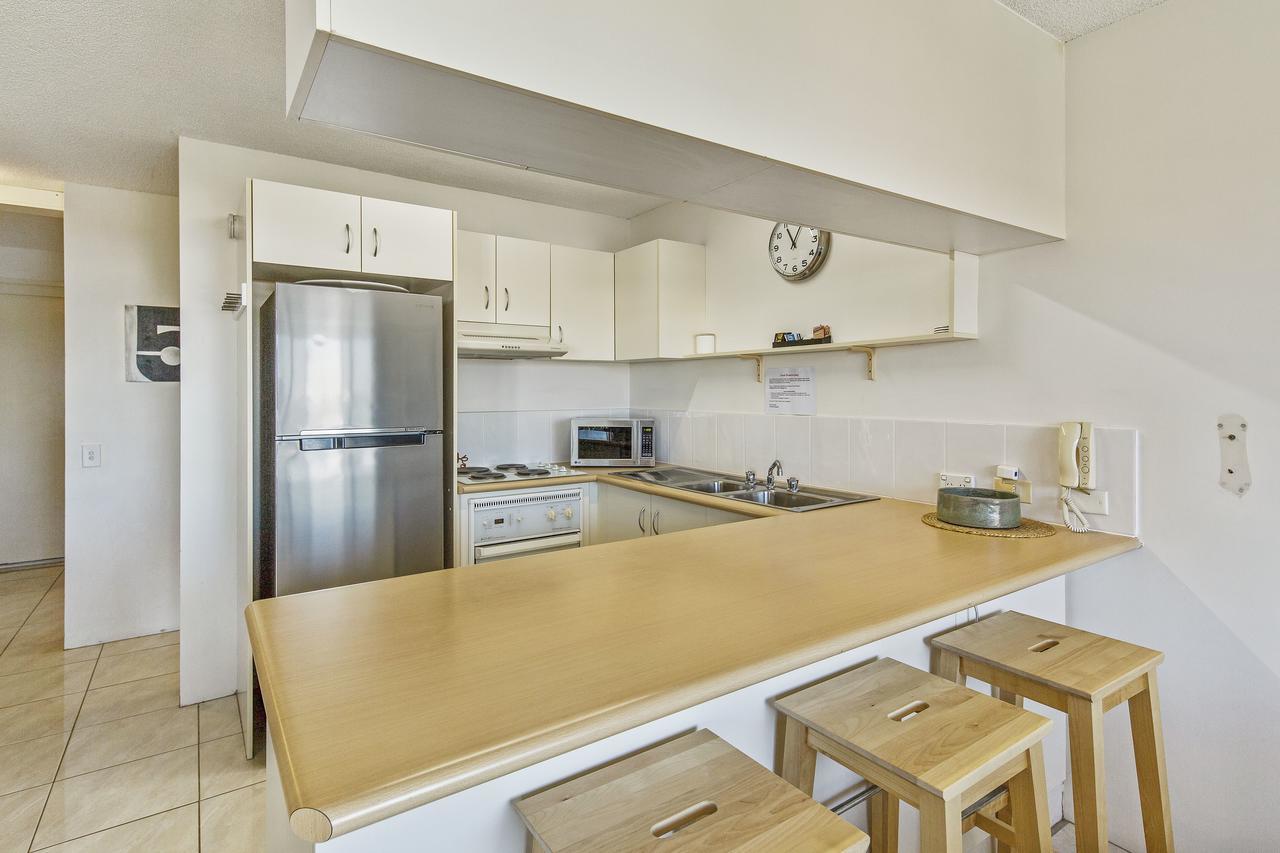 Cheltenham Apartments Caloundra Bagian luar foto