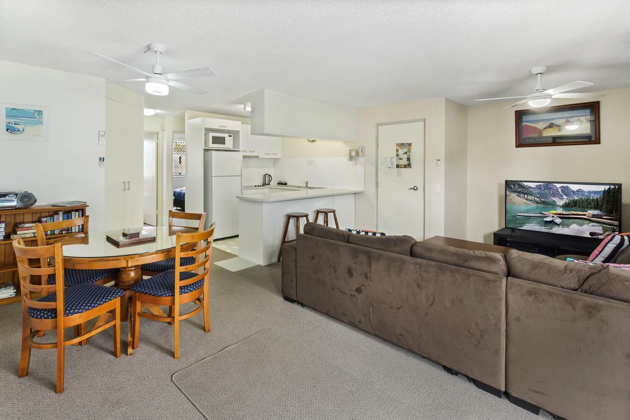 Cheltenham Apartments Caloundra Bagian luar foto